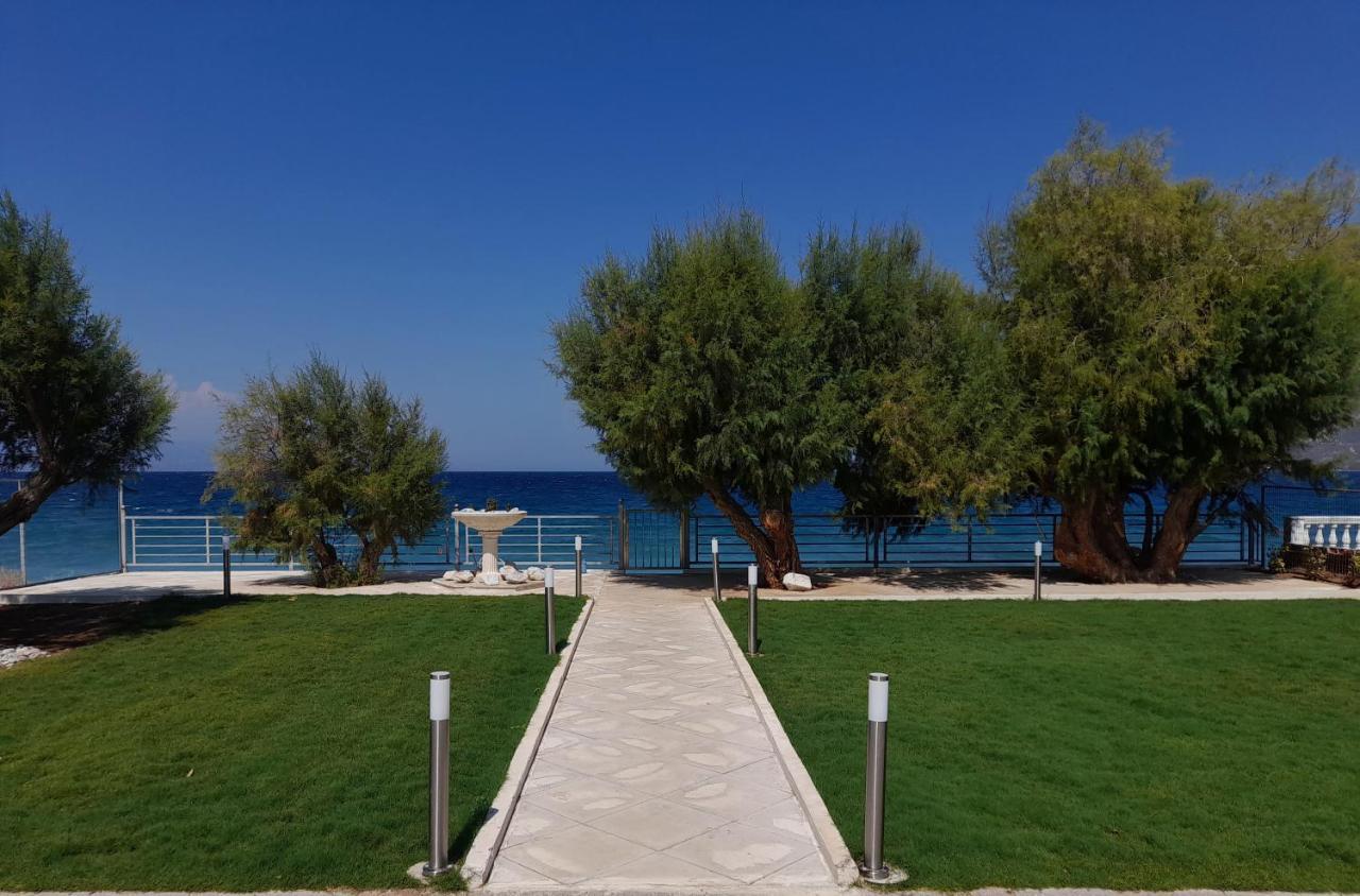 Villa Seabreeze Loutráki Exterior foto